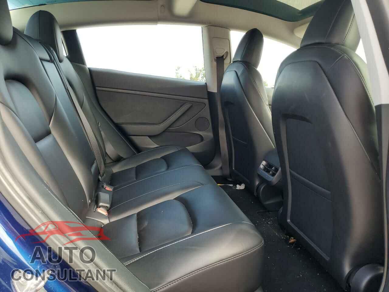 TESLA MODEL 3 2021 - 5YJ3E1EA4MF085096