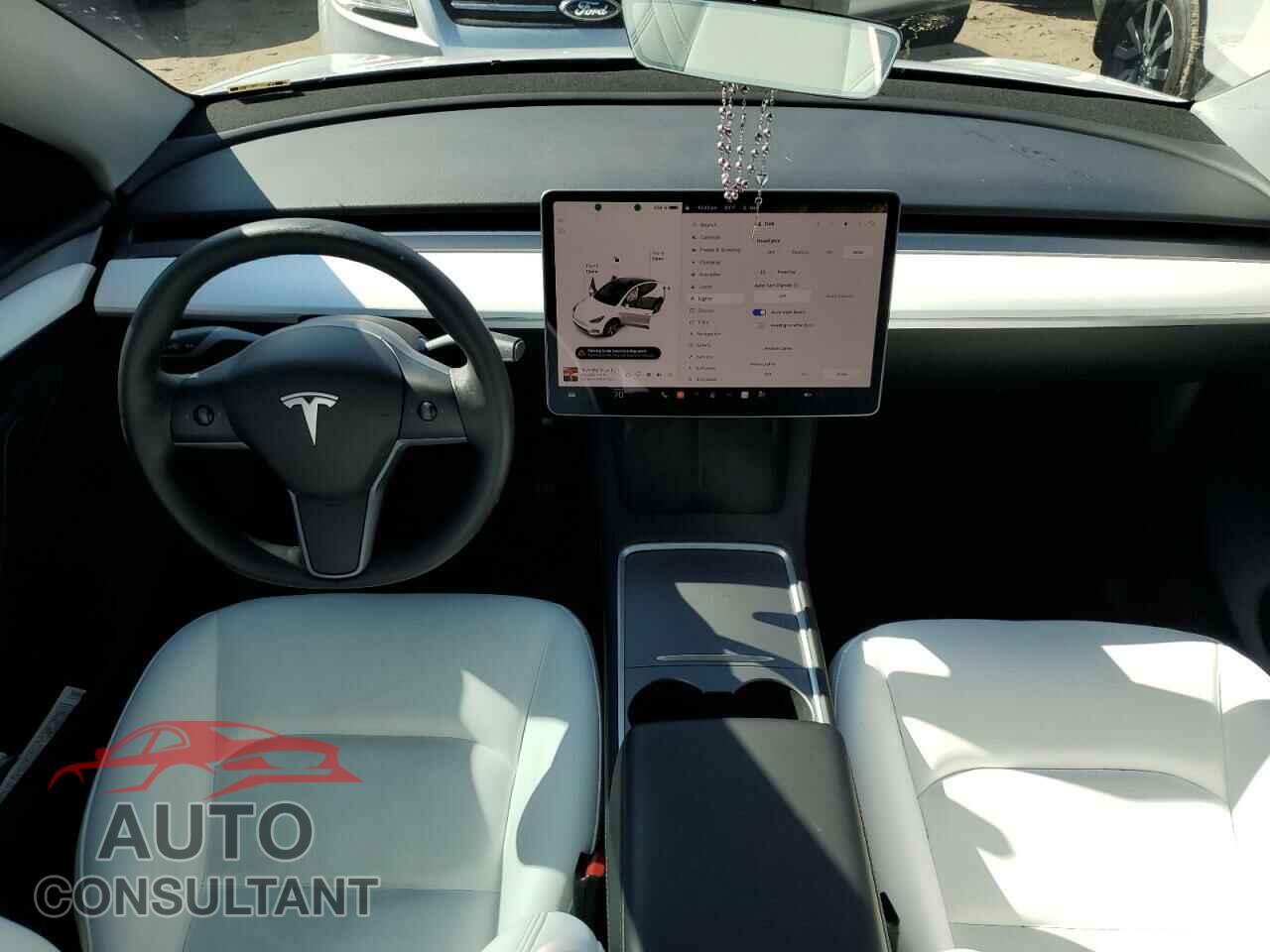 TESLA MODEL Y 2023 - 7SAYGAEE7PF780103