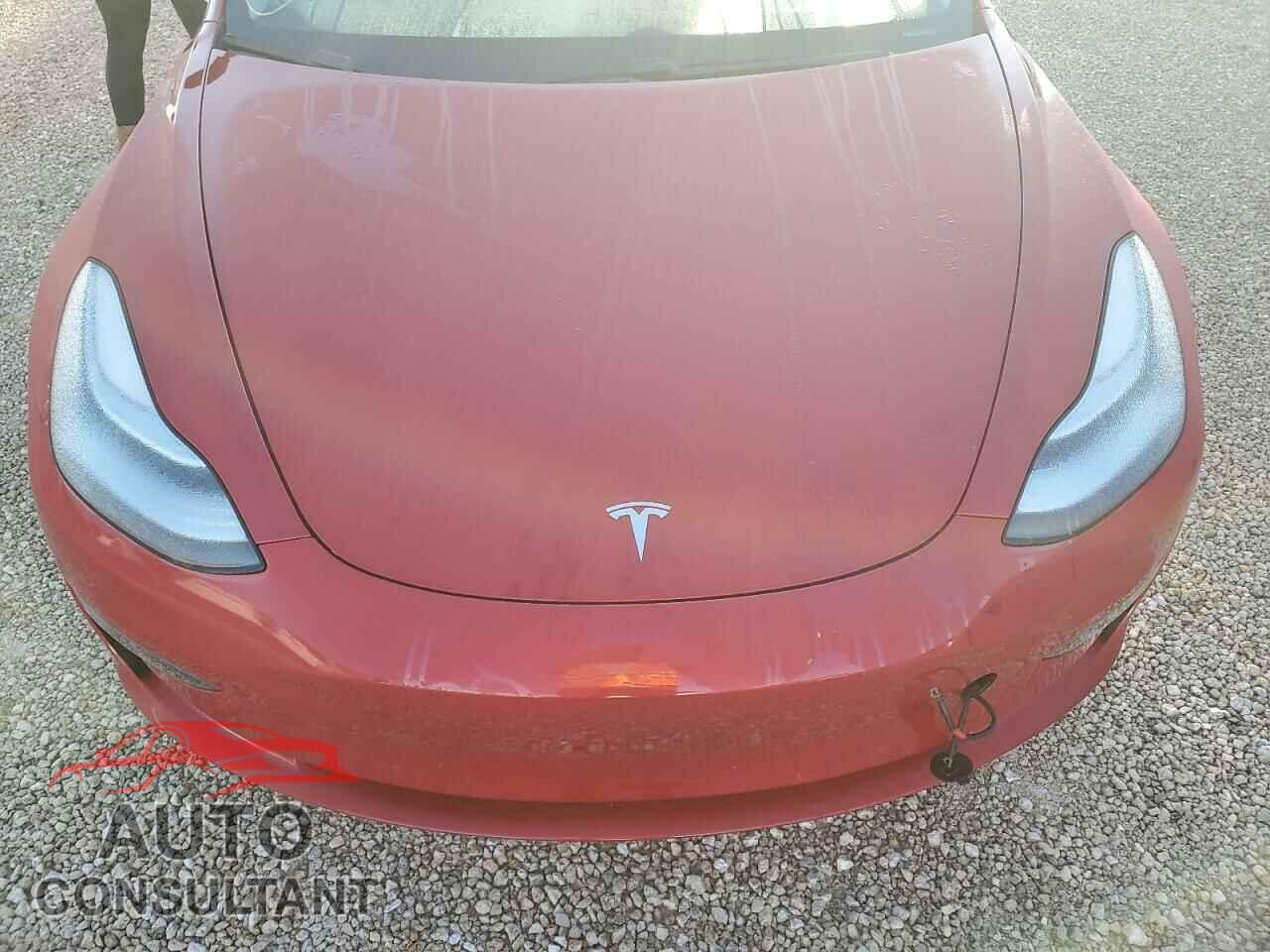 TESLA MODEL 3 2018 - 5YJ3E1EB4JF065516