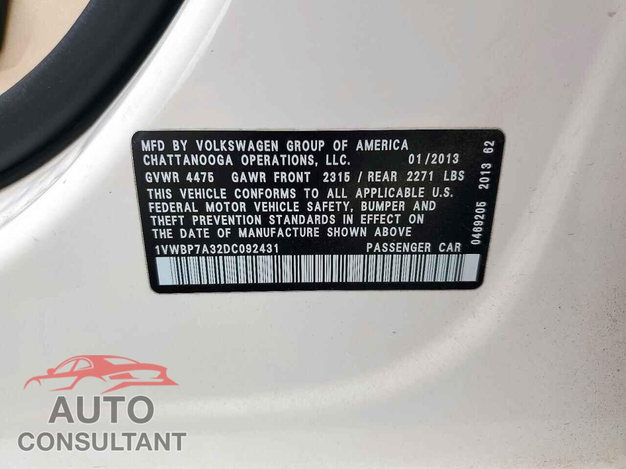 VOLKSWAGEN PASSAT 2013 - 1VWBP7A32DC092431