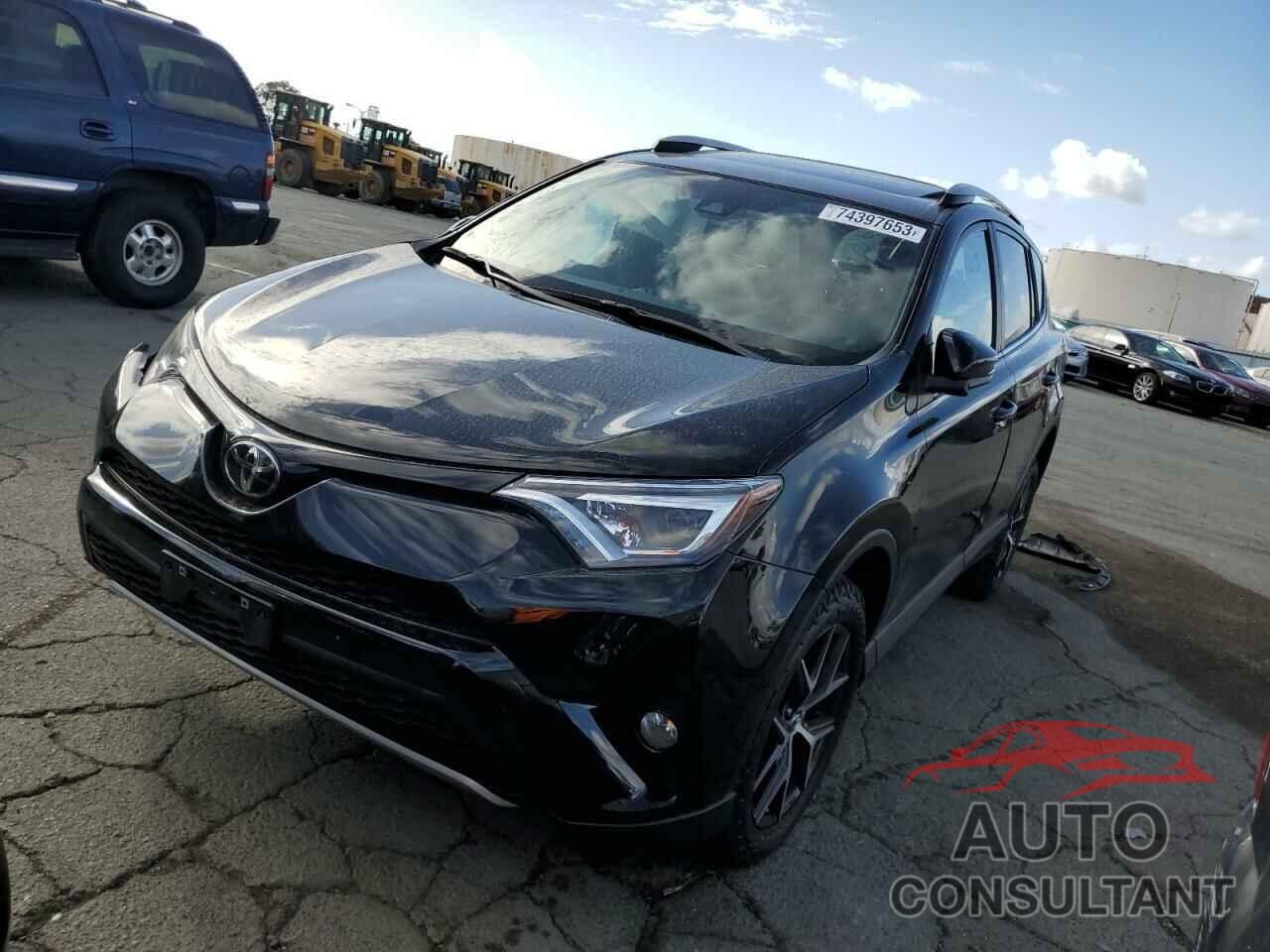 TOYOTA RAV4 2018 - 2T3JFREV7JW748673