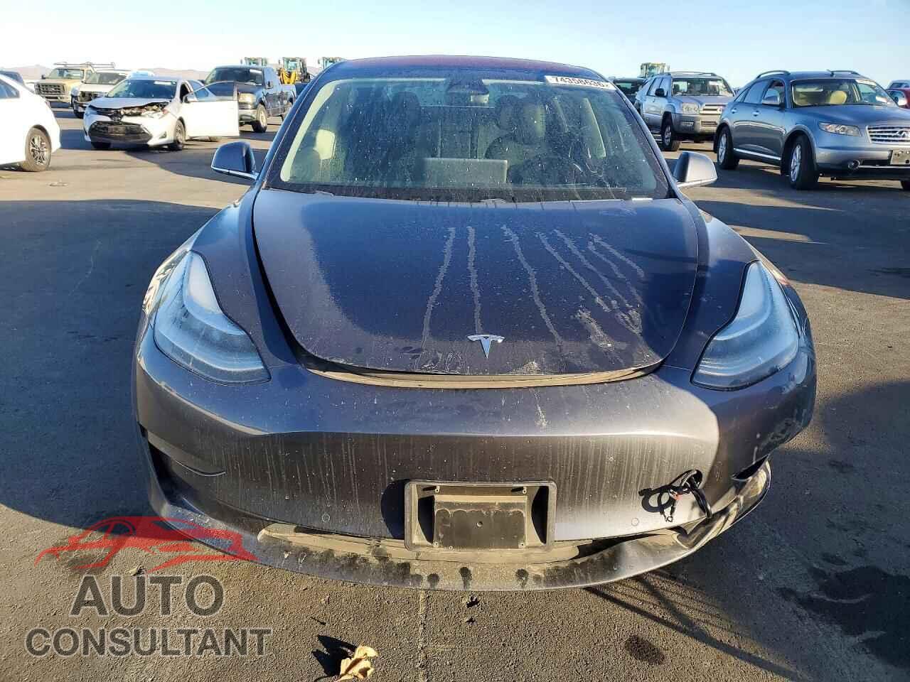 TESLA MODEL 3 2018 - 5YJ3E1EAXJF077483