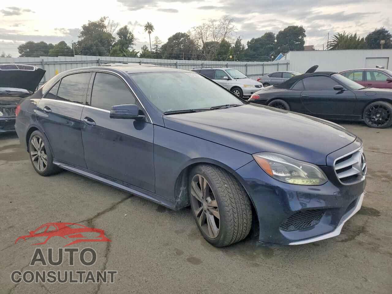 MERCEDES-BENZ E-CLASS 2014 - WDDHF5KB7EA810245