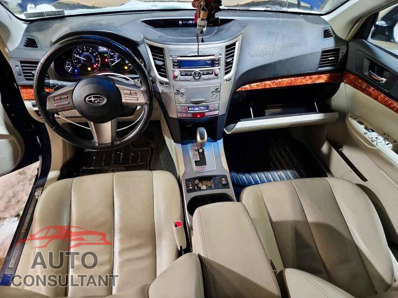 SUBARU OUTBACK 2011 - 4S4BRBKC8B3422712