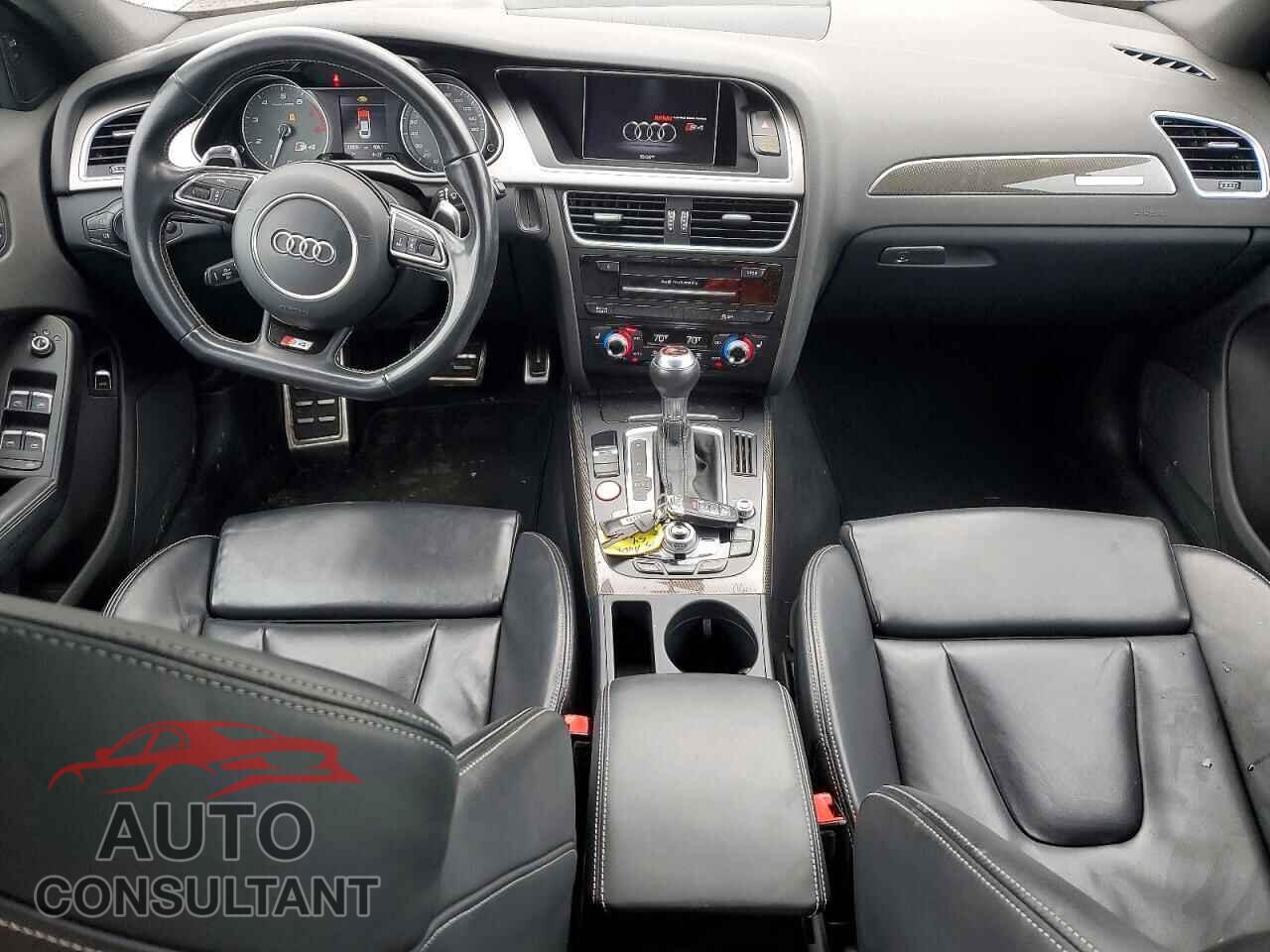AUDI S4/RS4 2015 - WAUBGAFL7FA008530
