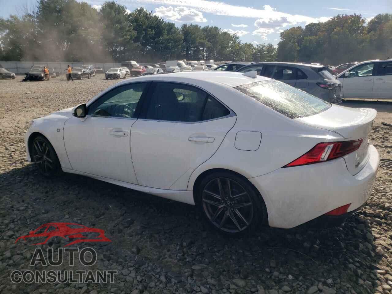 LEXUS IS 2015 - JTHCE1D23F5008300