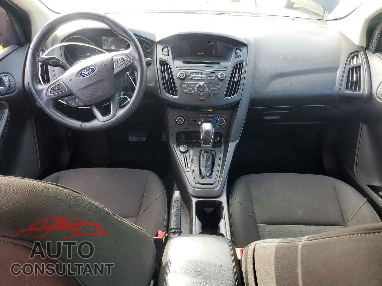 FORD FOCUS 2016 - 1FADP3K21GL213048