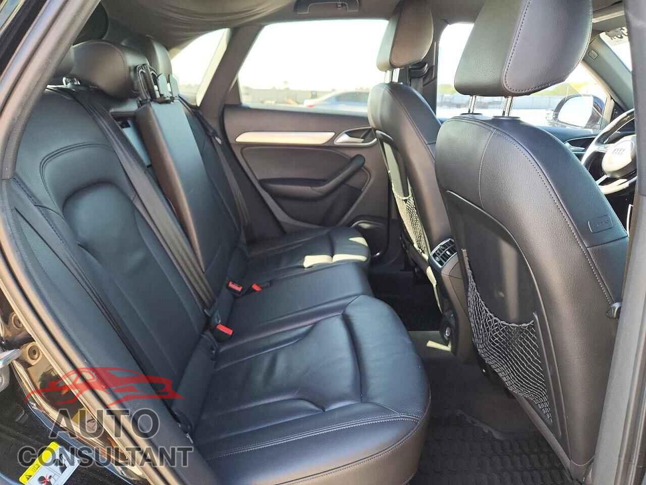 AUDI Q3 2016 - WA1GFCFS5GR021563