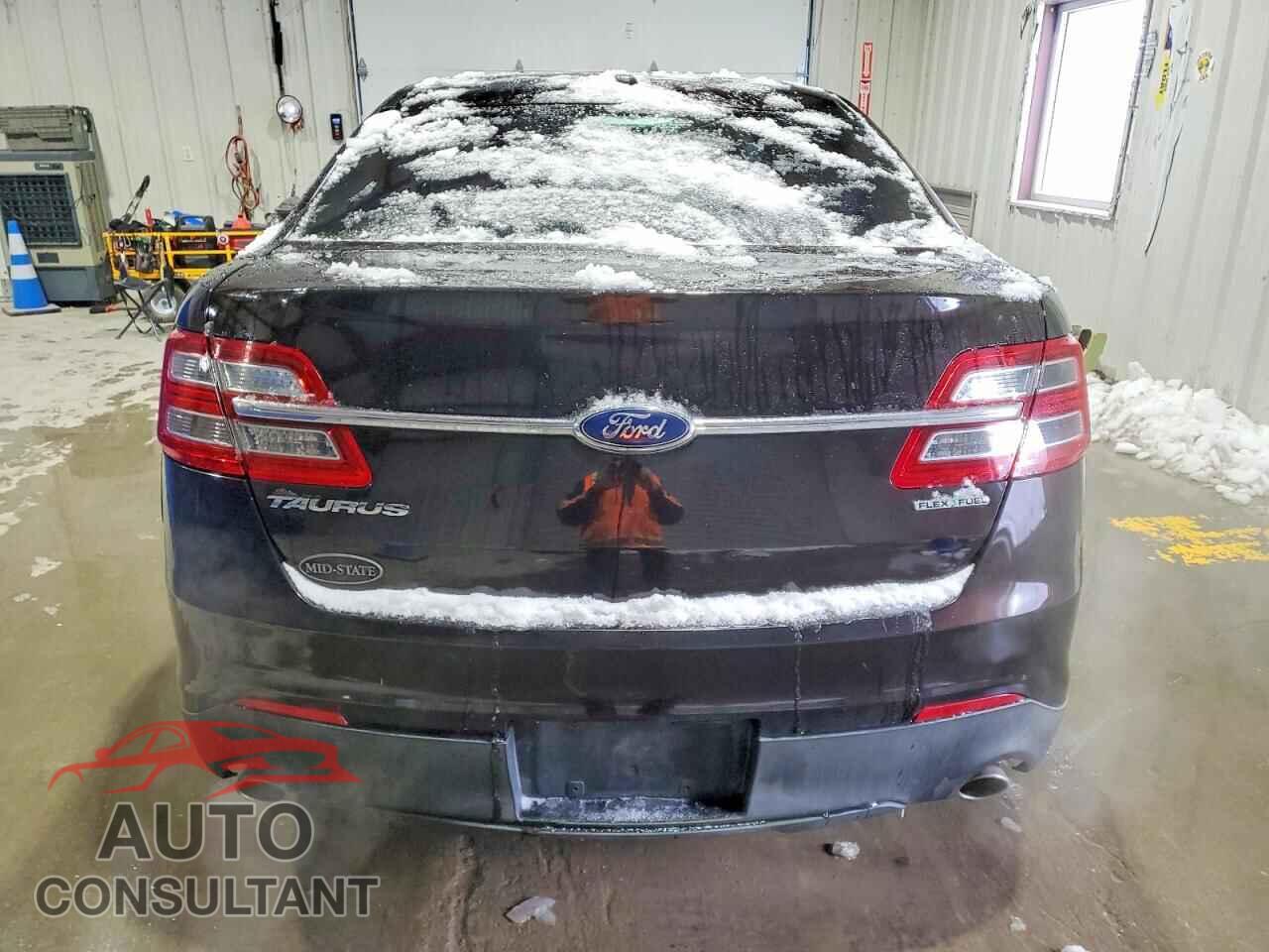 FORD TAURUS 2013 - 1FAHP2D89DG166613