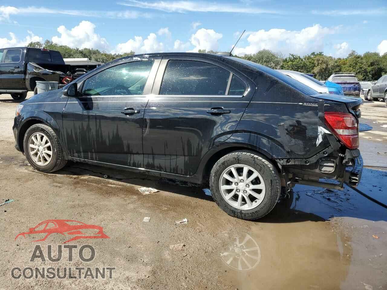 CHEVROLET SONIC 2017 - 1G1JD5SH3H4112801