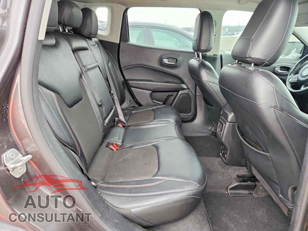 JEEP COMPASS 2017 - 3C4NJCBB6HT690919