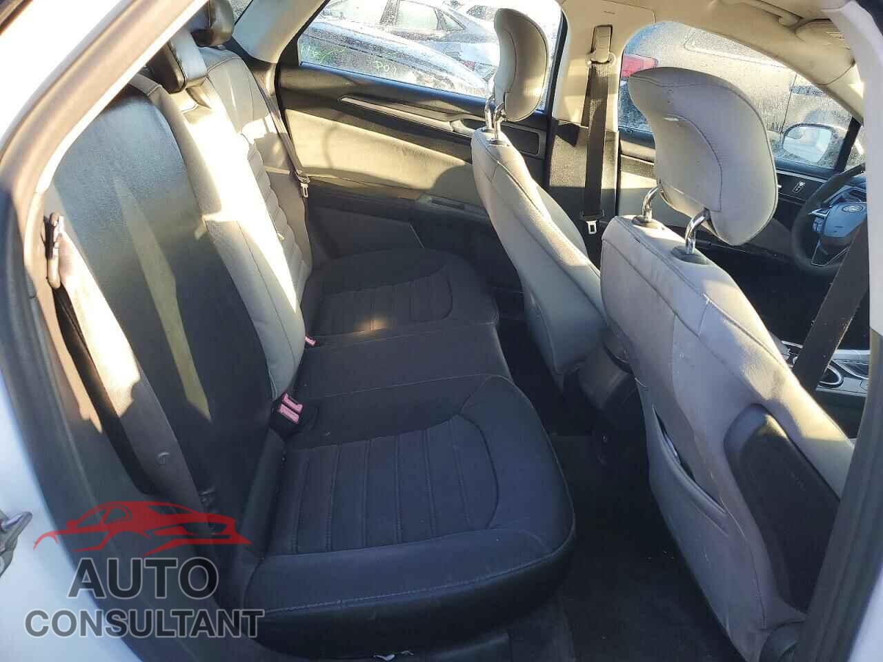 FORD FUSION 2014 - 3FA6P0UU4ER123753