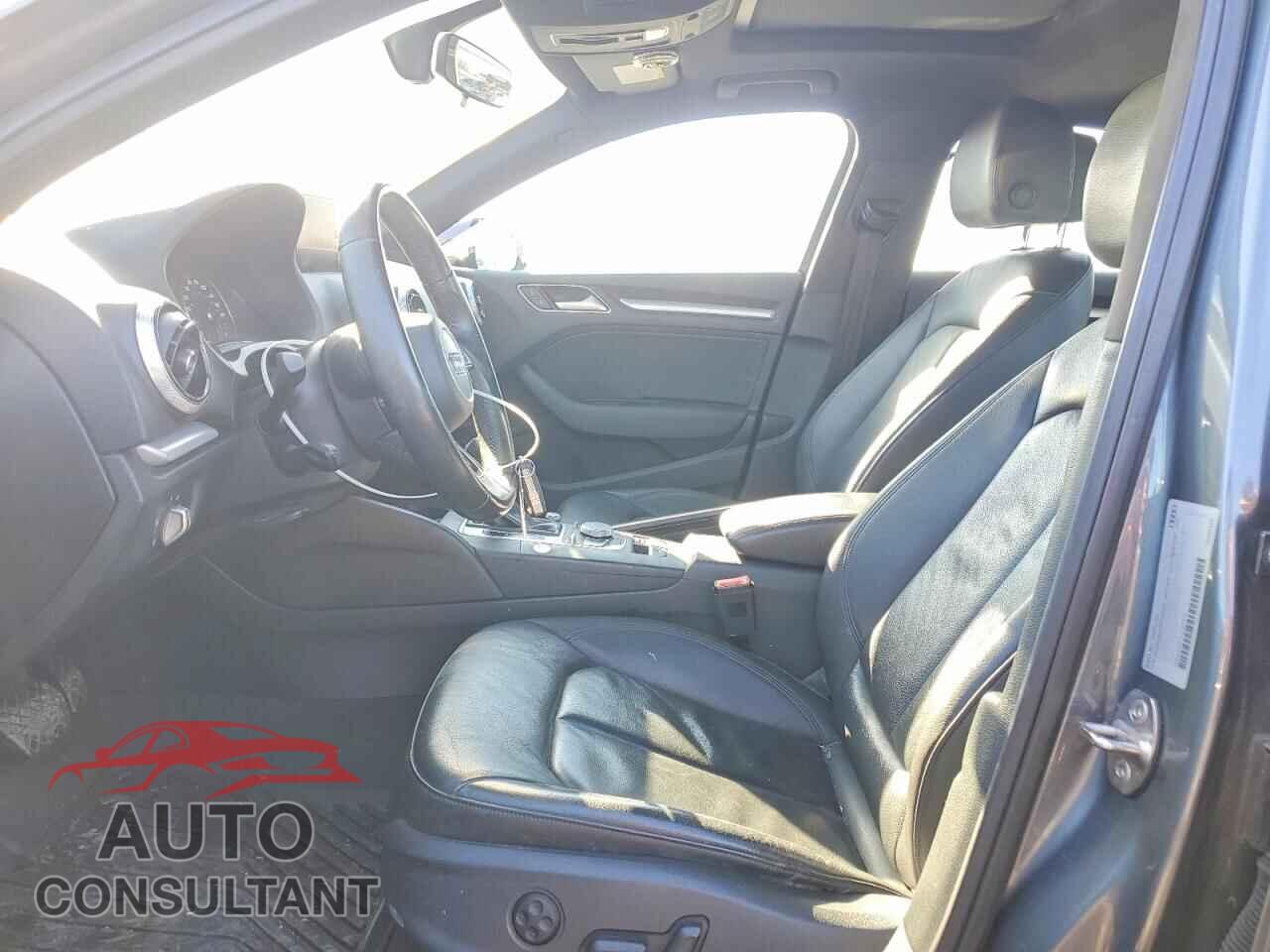 AUDI A3 2017 - WAUAUGFF1H1041916