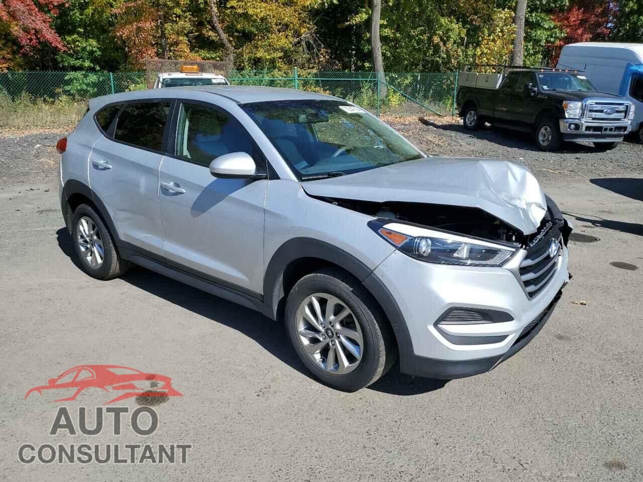 HYUNDAI TUCSON 2018 - KM8J2CA46JU818355