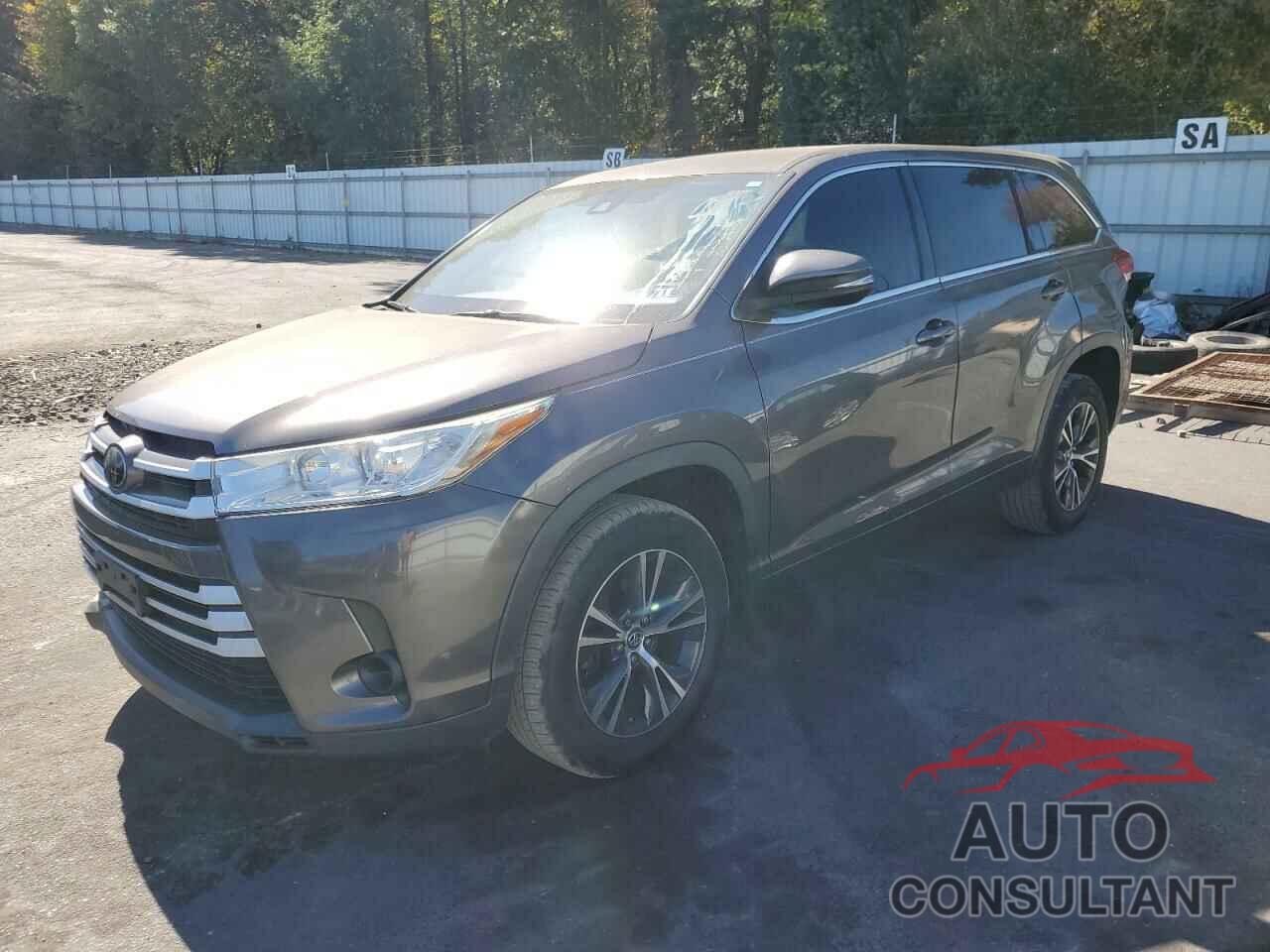 TOYOTA HIGHLANDER 2017 - 5TDZARFH8HS024240