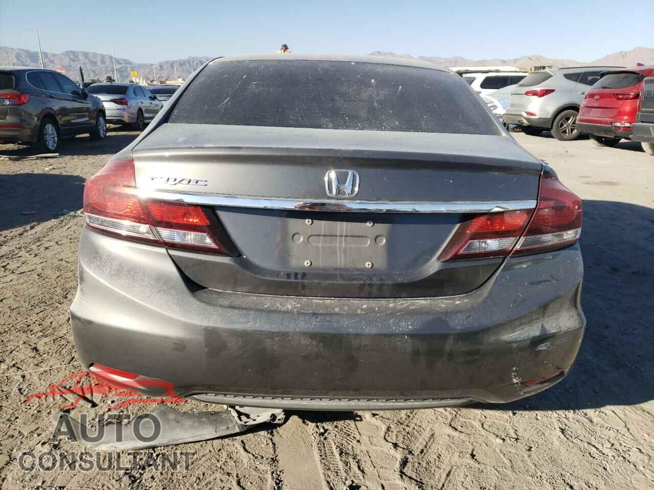 HONDA CIVIC 2013 - 2HGFB2F82DH522726