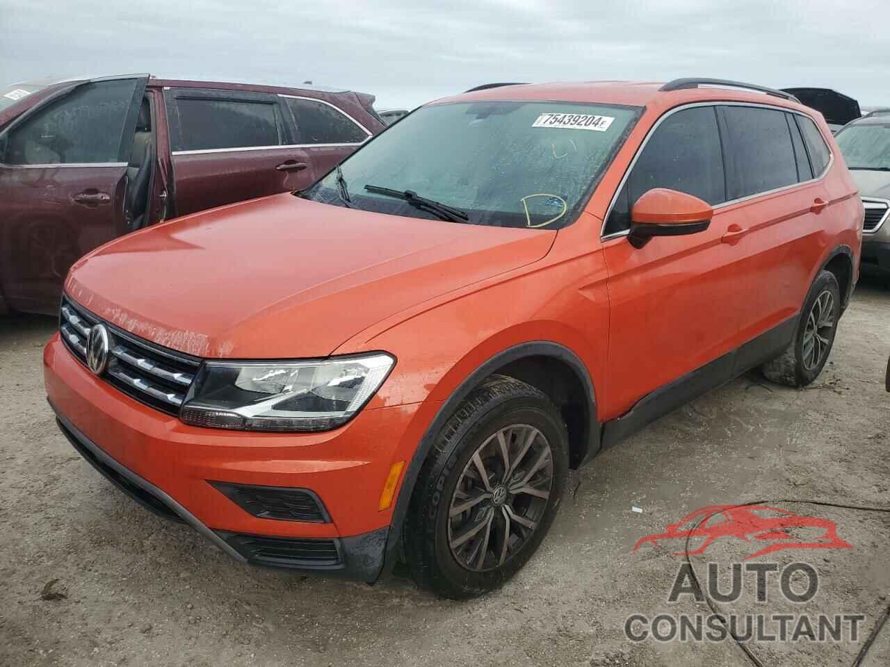 VOLKSWAGEN TIGUAN 2019 - 3VV3B7AX8KM099132