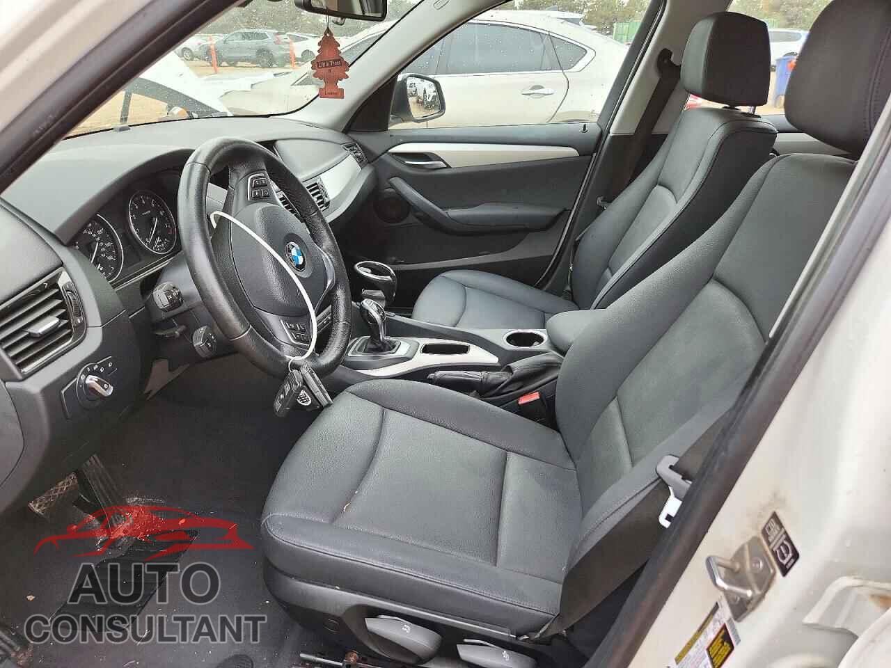 BMW X1 2013 - WBAVL1C56DVR92158