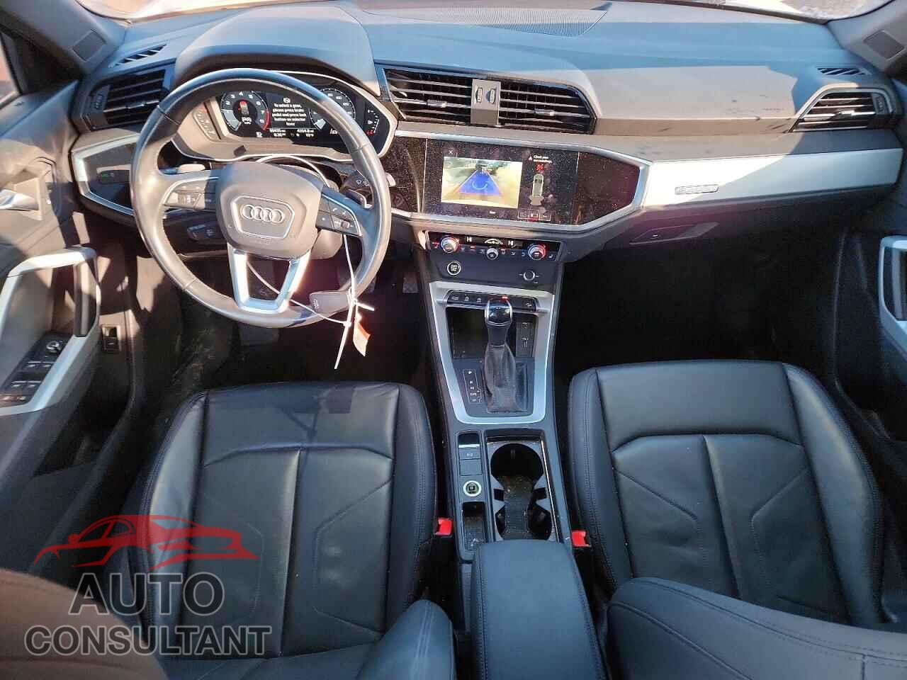 AUDI Q3 2021 - WA1DECF33M1003930