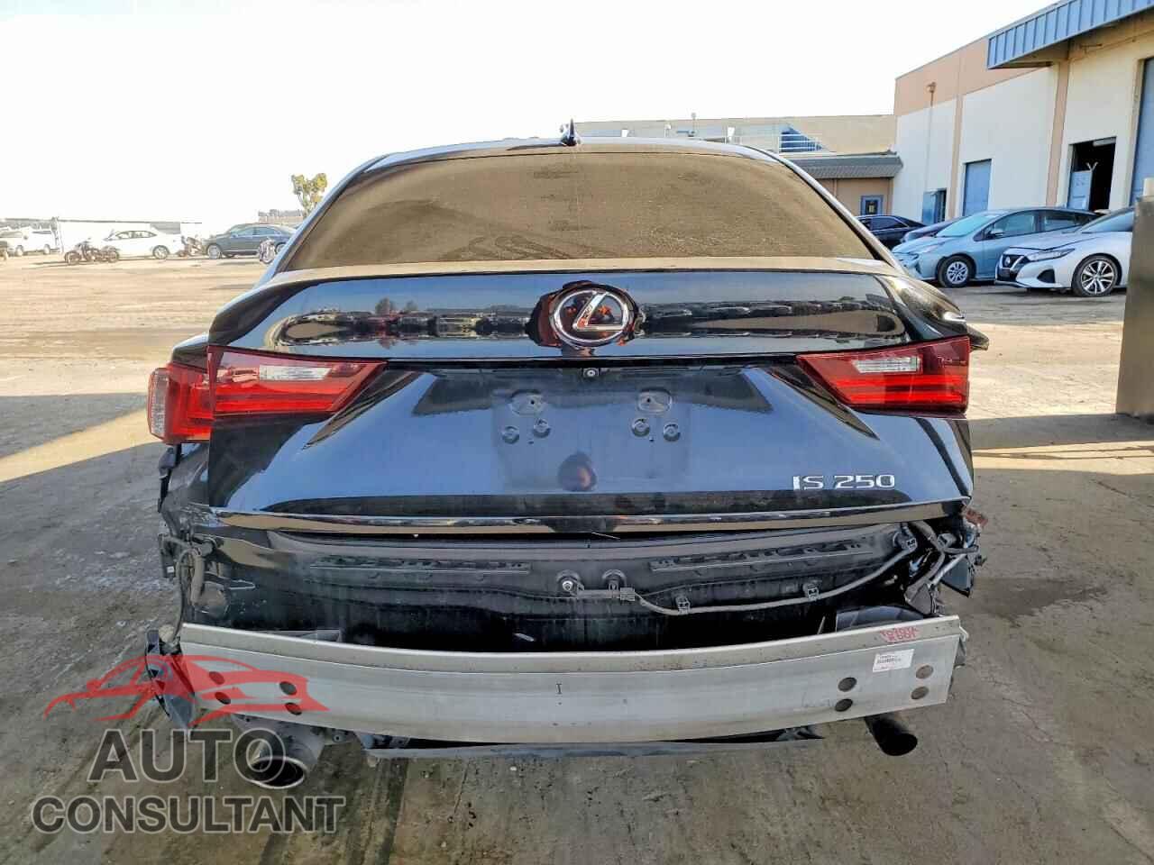 LEXUS IS 2015 - JTHBF1D27F5058464