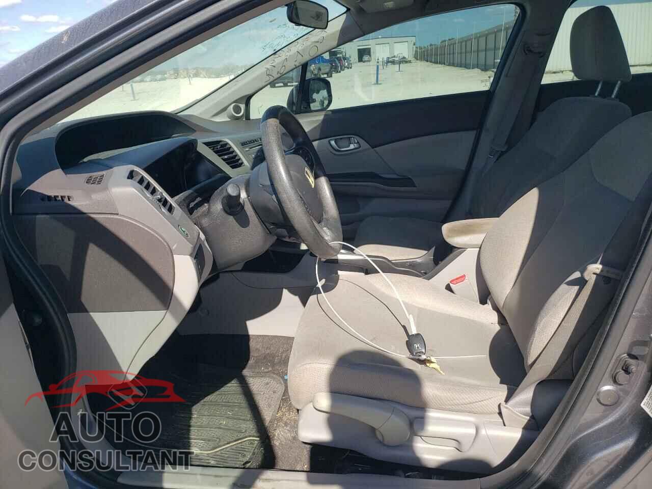 HONDA CIVIC 2012 - 19XFB2F84CE335111