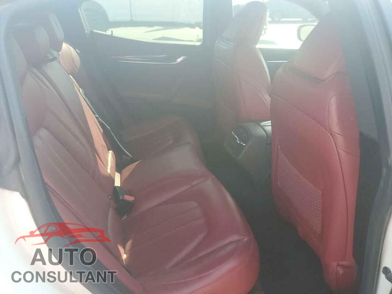 MASERATI ALL MODELS 2017 - ZAM57RSS2H1238194