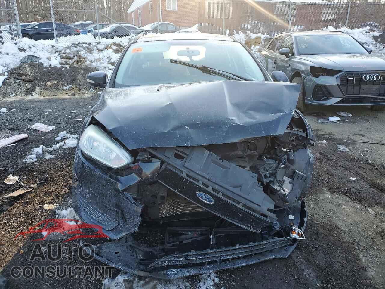 FORD FOCUS 2017 - 1FADP3K22HL278802