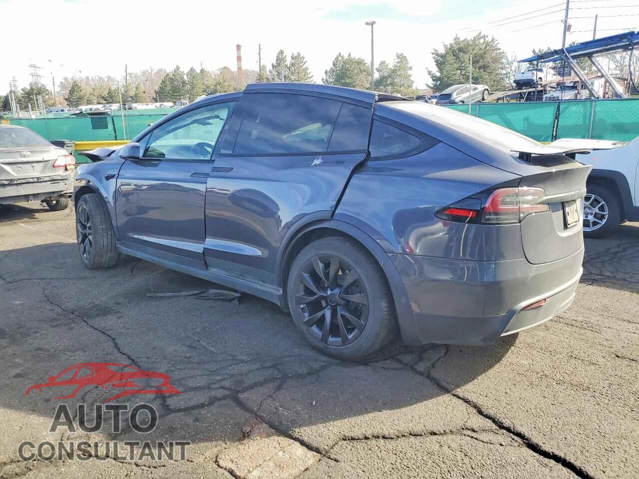 TESLA MODEL X 2023 - 7SAXCBE53PF416192