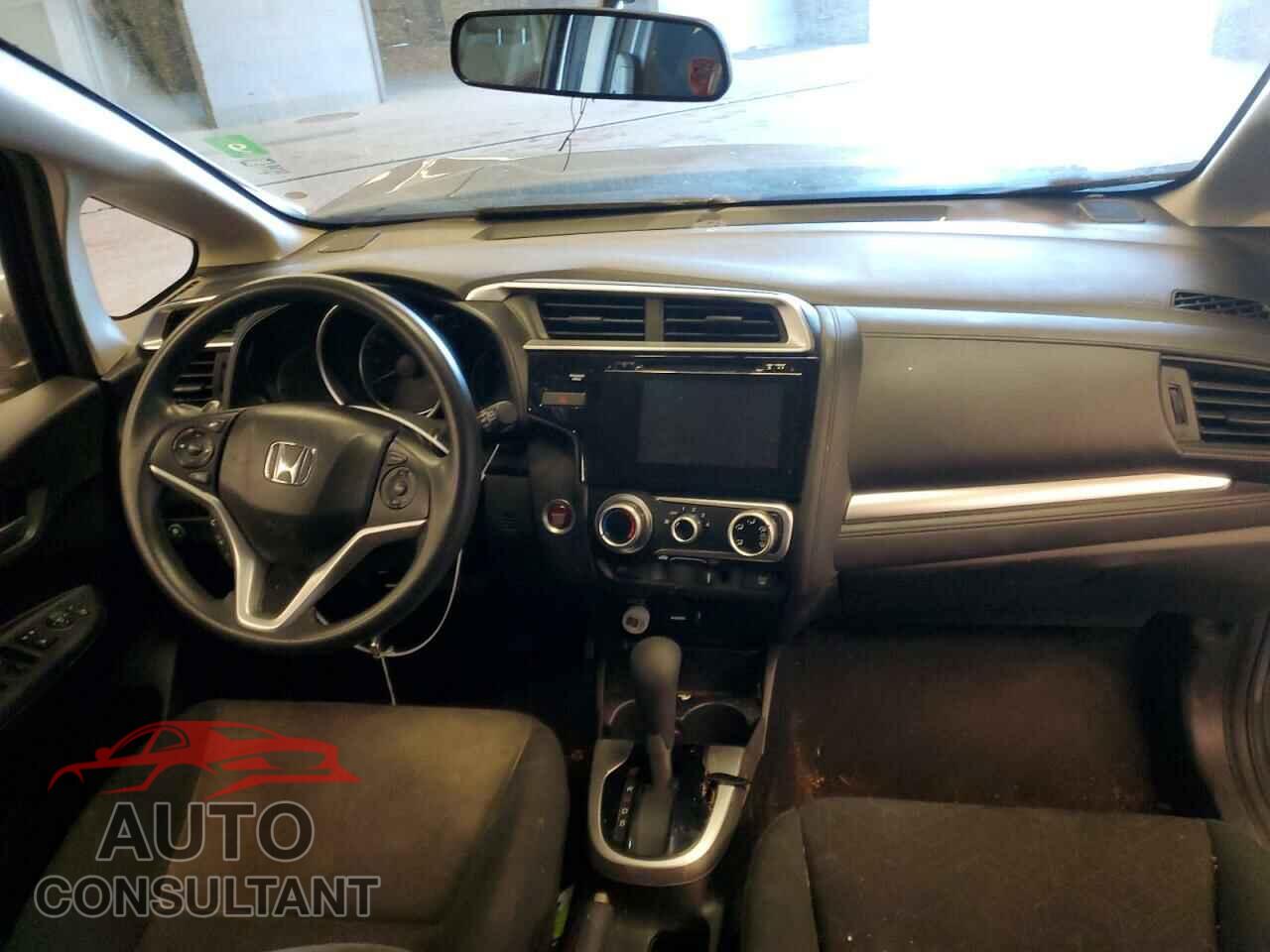 HONDA FIT 2017 - JHMGK5H79HS010953