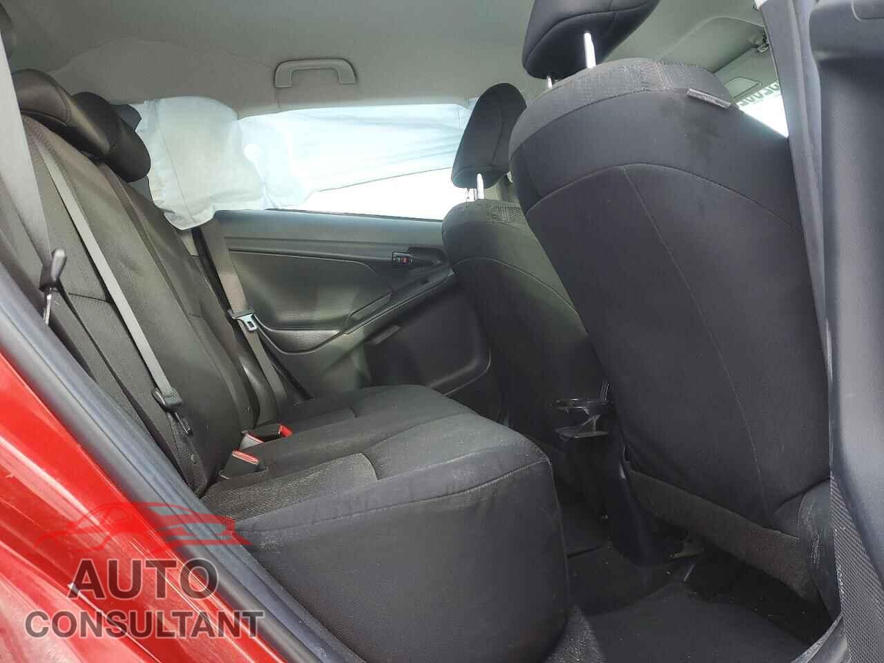TOYOTA MATRIX 2014 - 2T1KU4EE2EC130061