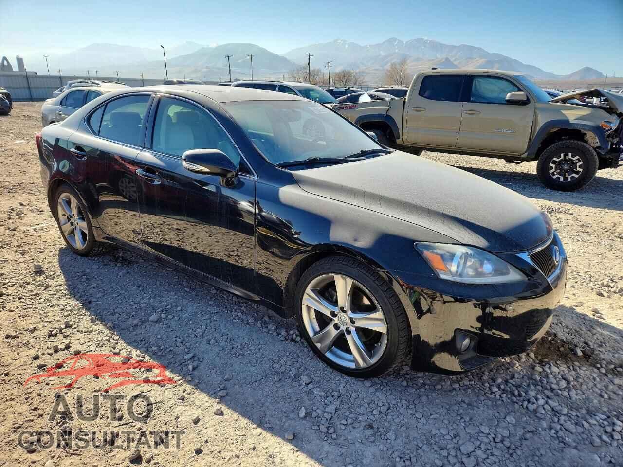 LEXUS IS 2012 - JTHBF5C2XC5157784