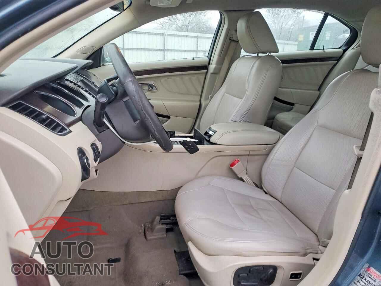 FORD TAURUS 2010 - 1FAHP2FW6AG129767
