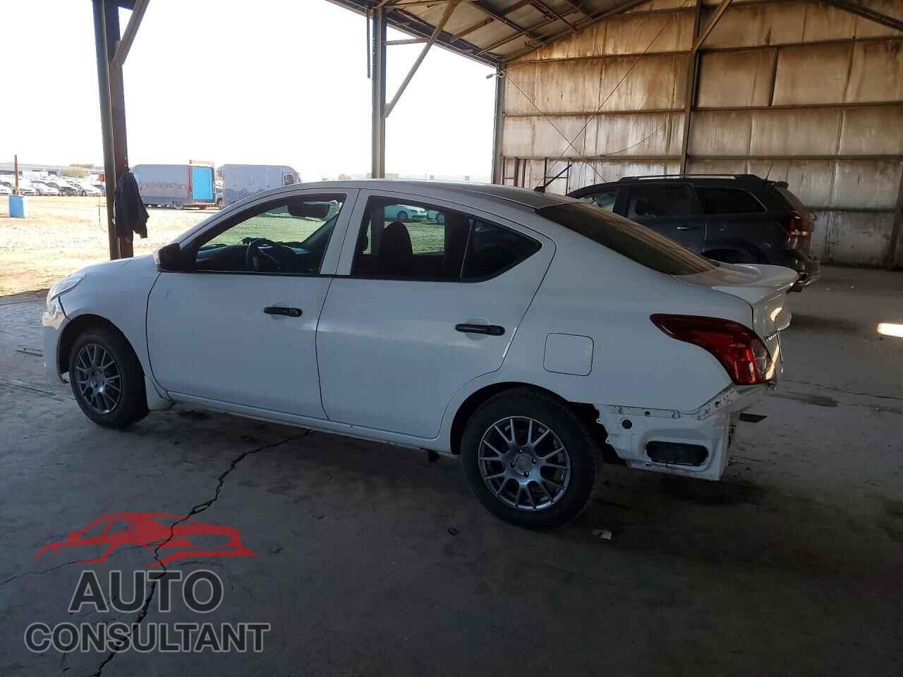 NISSAN VERSA 2016 - 3N1CN7AP5GL839984