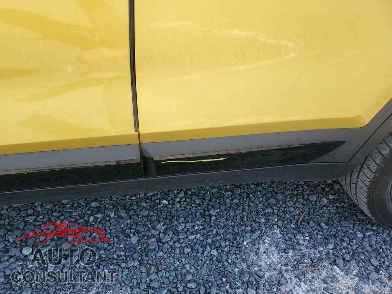KIA SELTOS 2021 - KNDEU2AA2M7112213