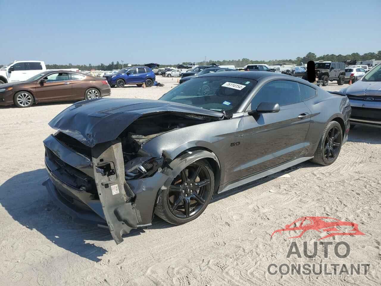 FORD MUSTANG 2018 - 1FA6P8CF5J5128622