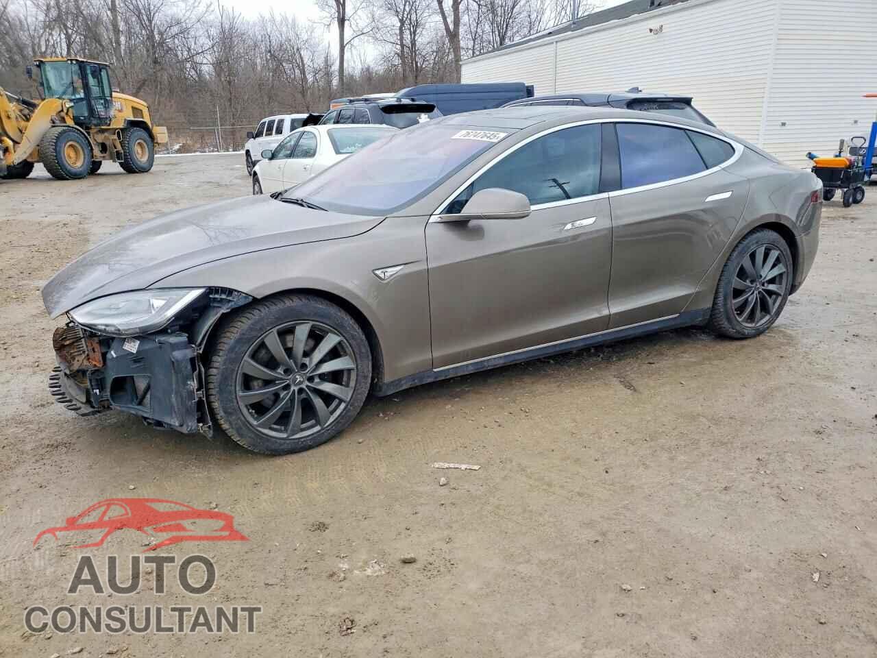 TESLA CYBERTRUCK 2015 - 5YJSA1E21FF106487