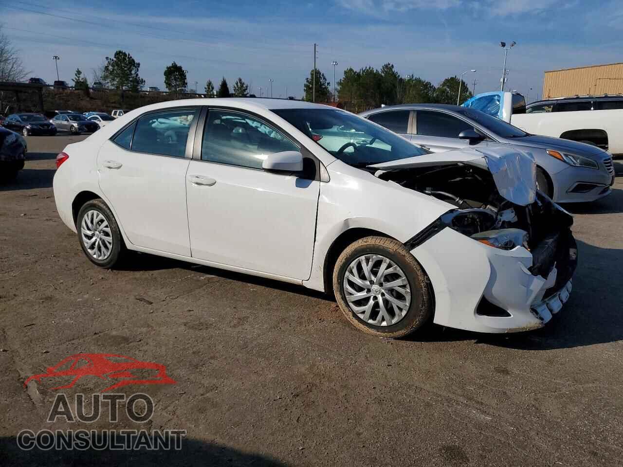 TOYOTA COROLLA 2017 - 5YFBURHE2HP613949