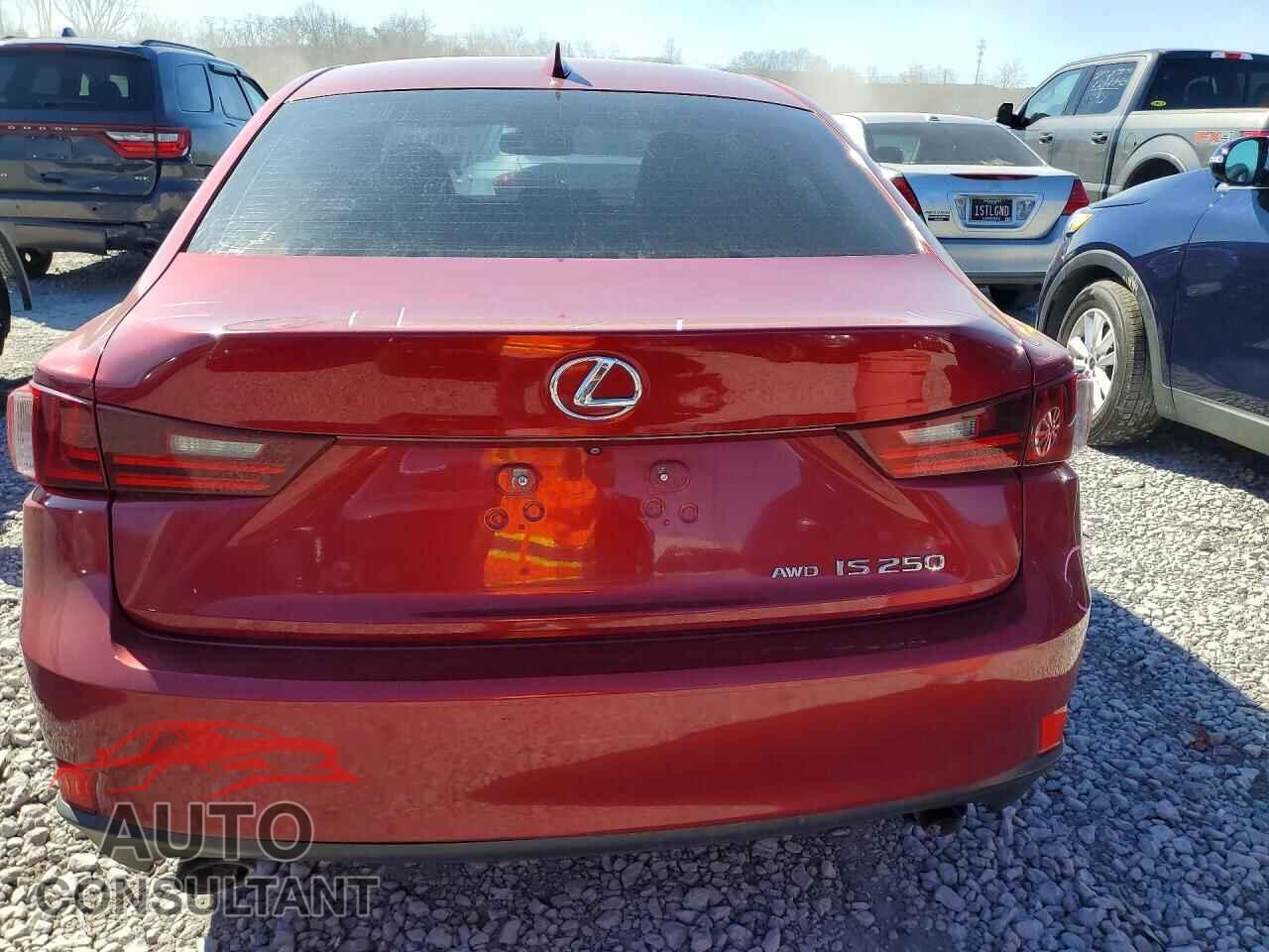 LEXUS IS 2015 - JTHCF1D21F5020099