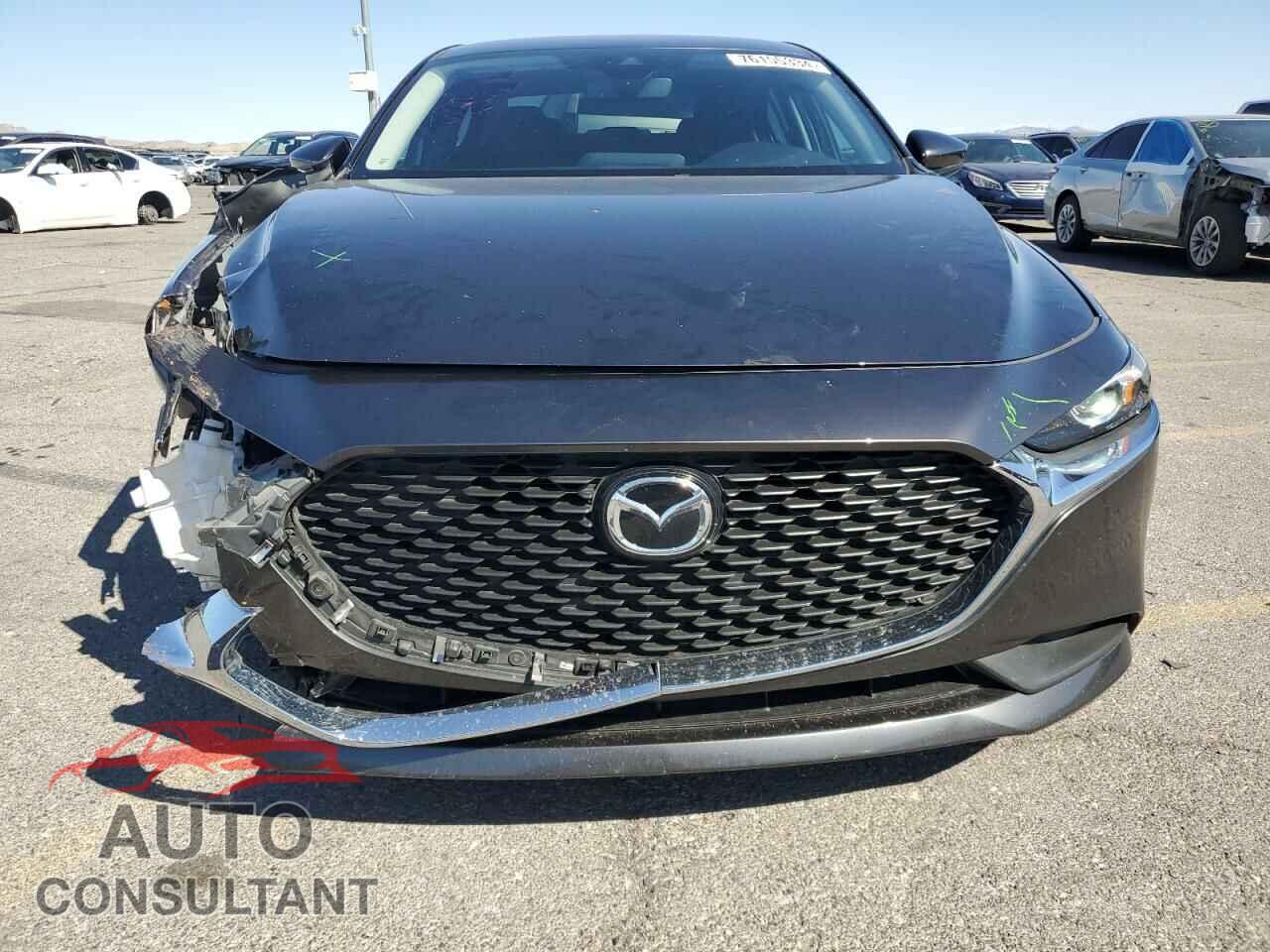 MAZDA 3 2021 - JM1BPABL0M1327788