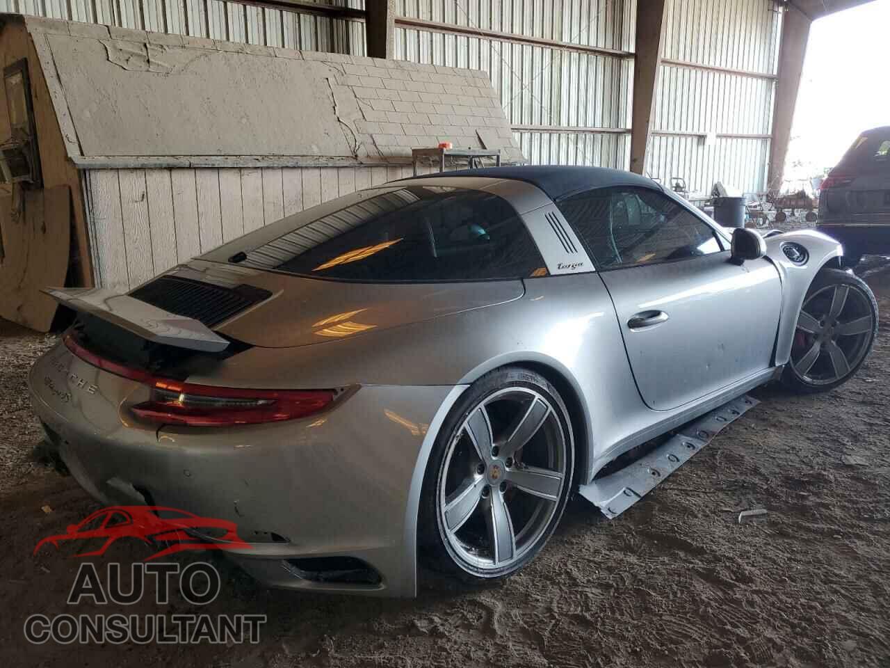 PORSCHE 911 2019 - WP0BB2A98KS126528