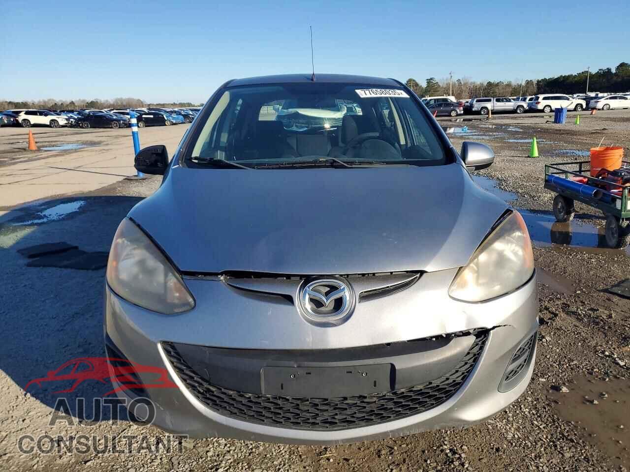 MAZDA 2 2011 - JM1DE1HY8B0101809