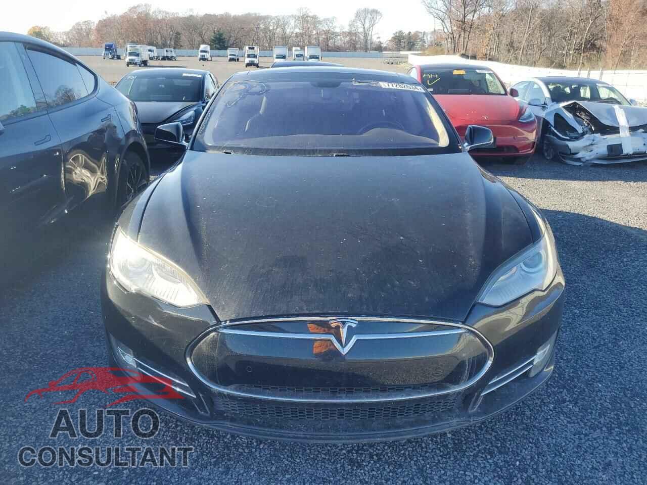 TESLA MODEL S 2014 - 5YJSA1S11EFP33247