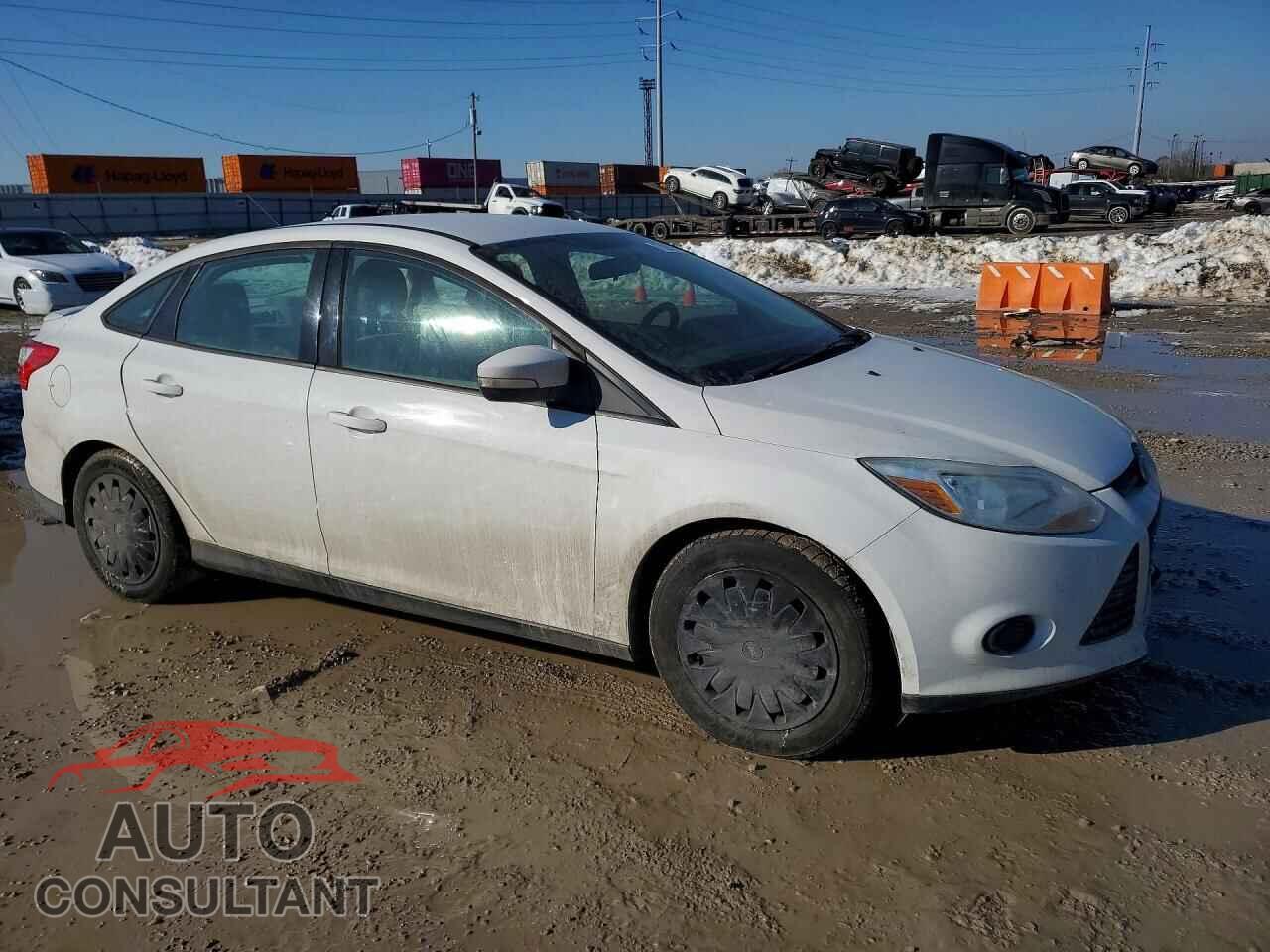 FORD FOCUS 2013 - 1FADP3F2XDL122575
