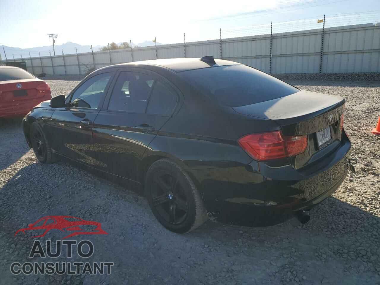 BMW 3 SERIES 2013 - WBA3C1C53DF441297