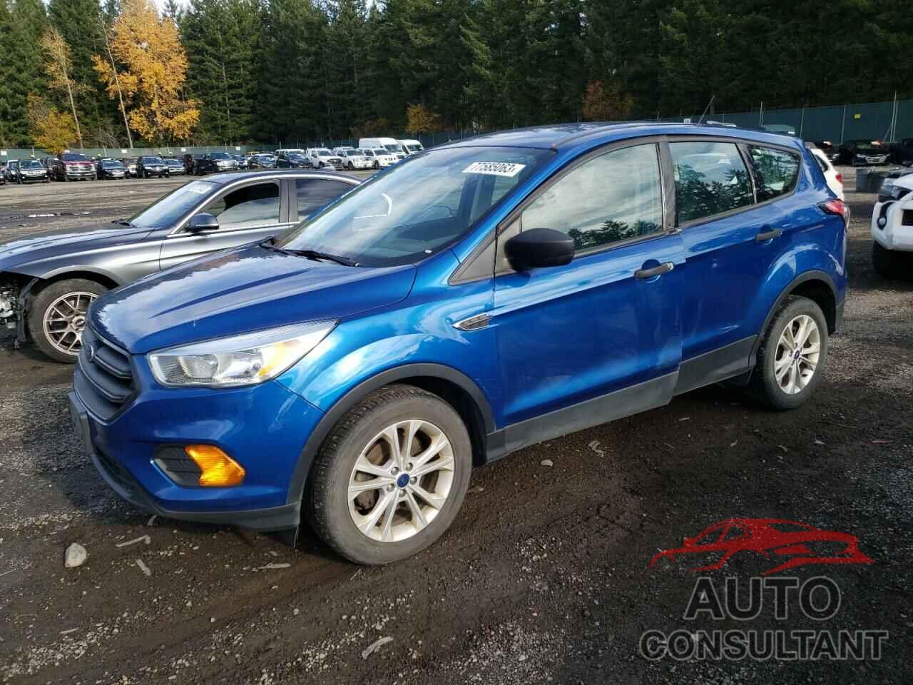 FORD ESCAPE 2017 - 1FMCU0F71HUD12754