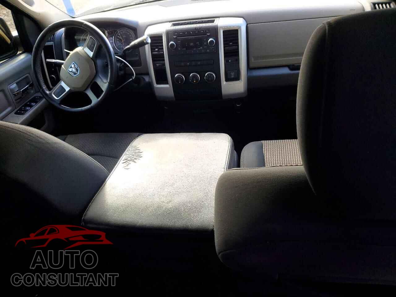 DODGE RAM 1500 2011 - 1D7RB1GT3BS525302