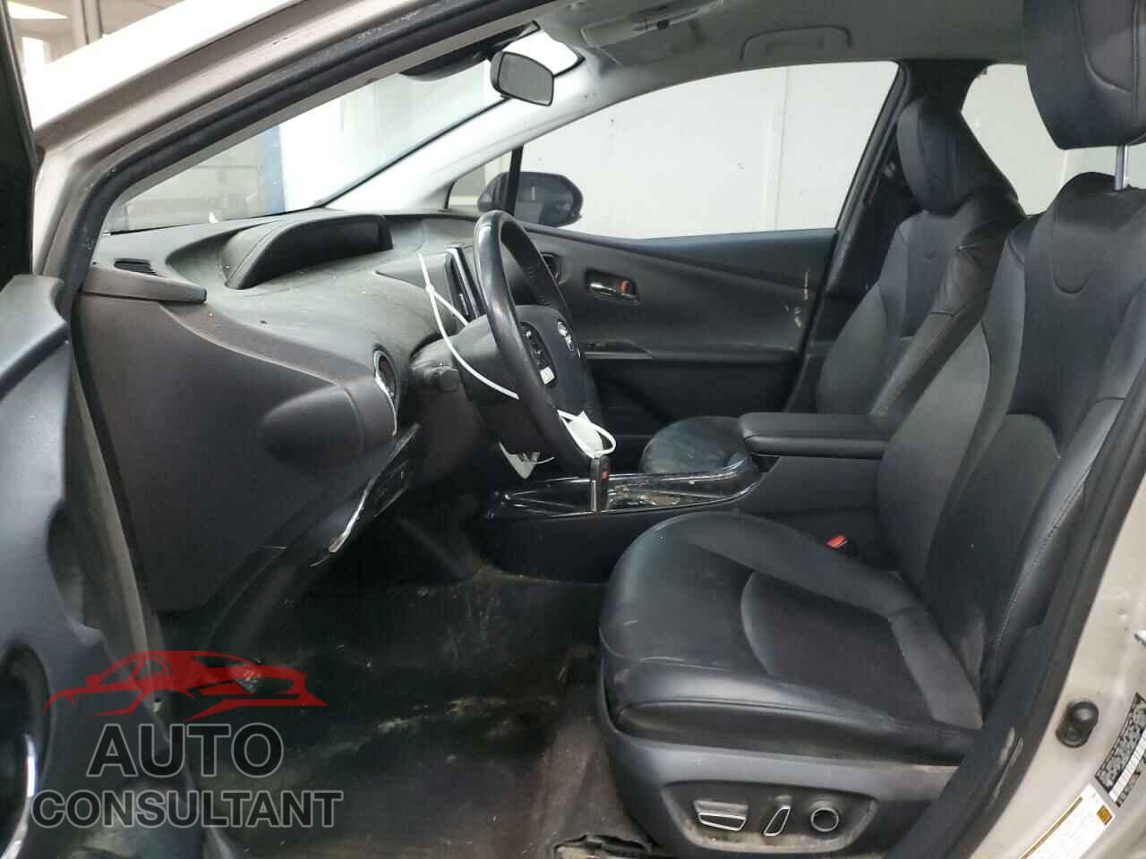 TOYOTA PRIUS 2017 - JTDKARFP1H3067103