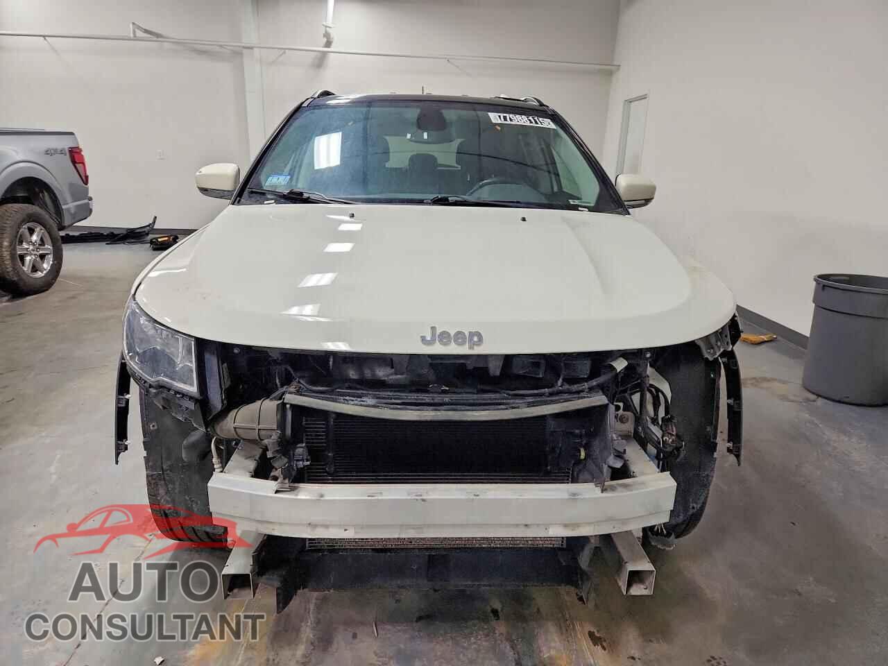 JEEP COMPASS 2020 - 3C4NJDCB8LT124032