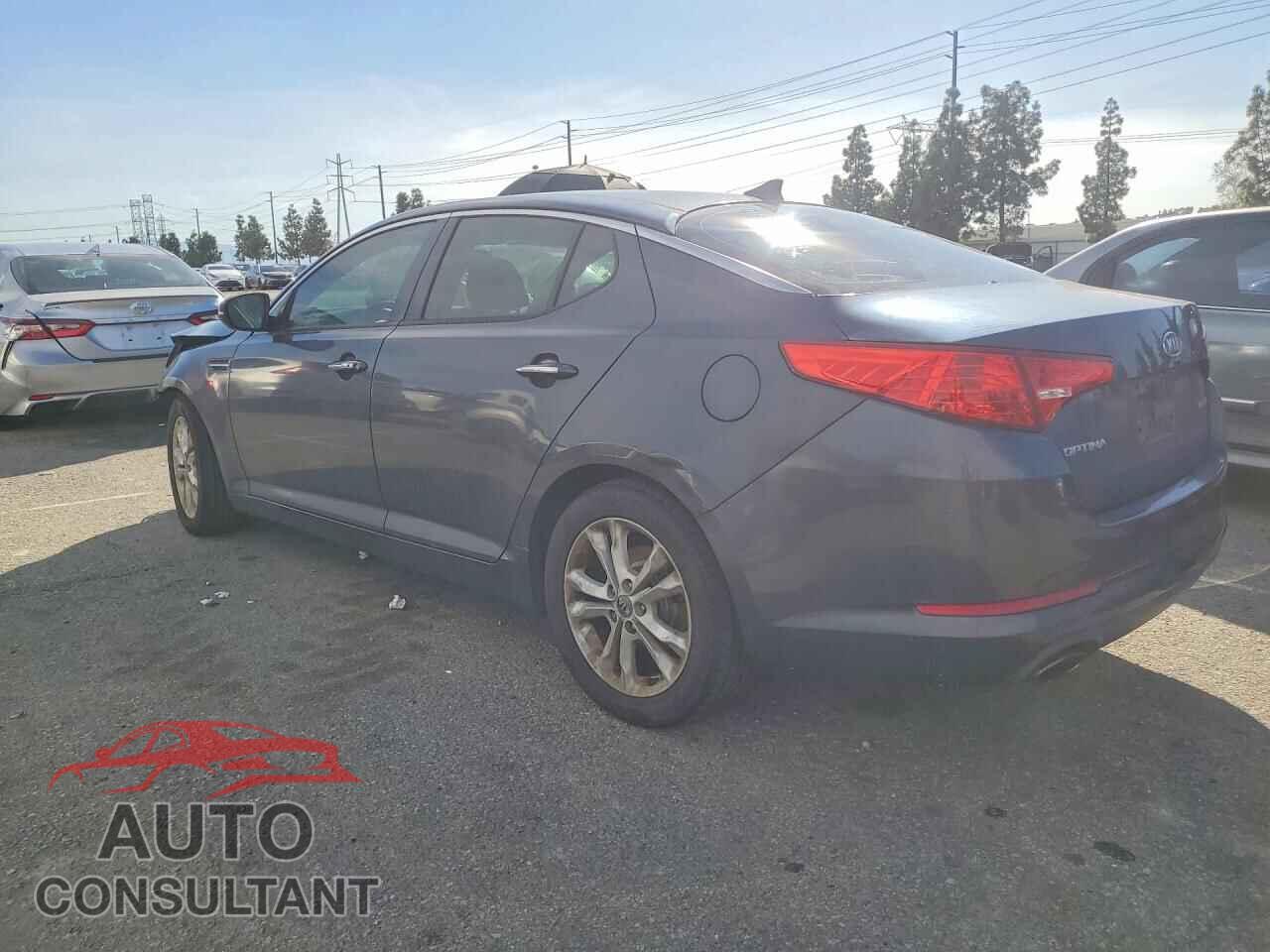KIA OPTIMA 2011 - KNAGN4A73B5104777
