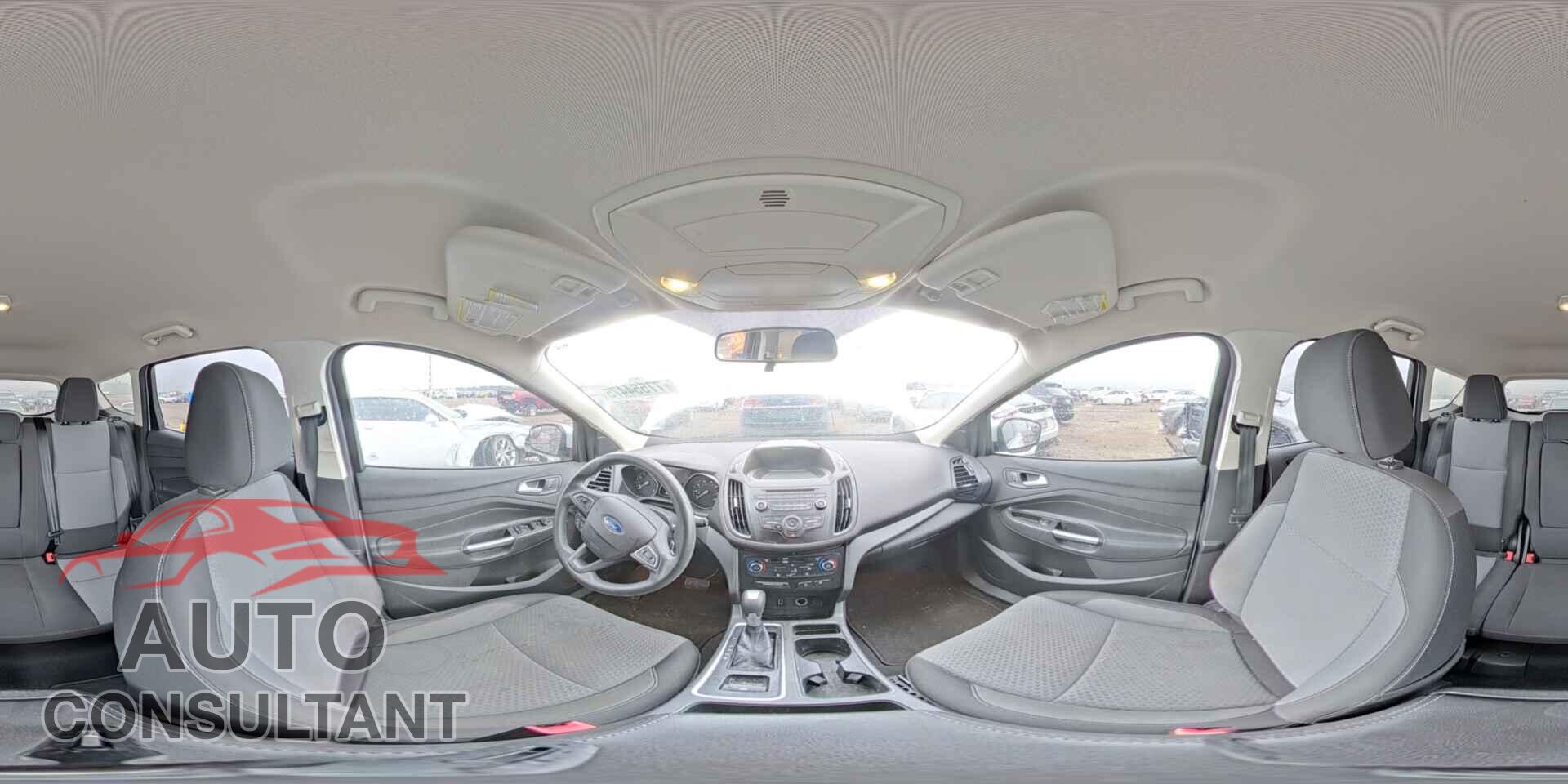 FORD ESCAPE 2017 - 1FMCU0GD2HUB01860